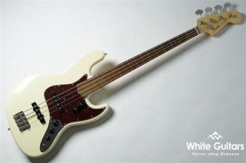 American Original 60s Jazz Bass - Olympic White